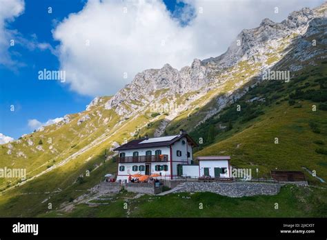 rifugio bietti grigna settentrionale.